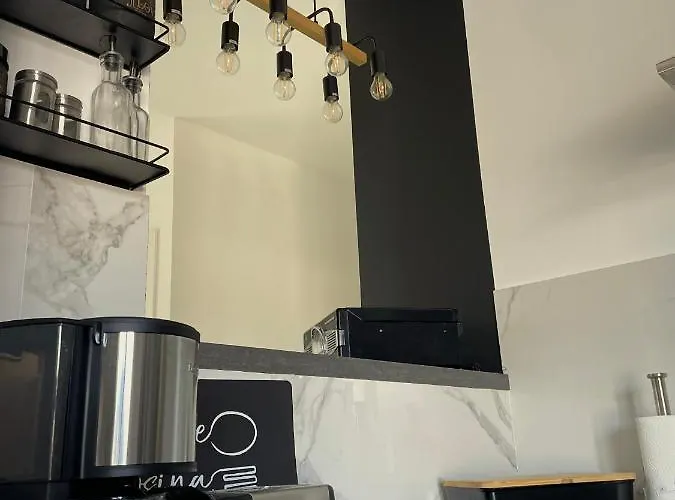 Harbor 3 Apartment *